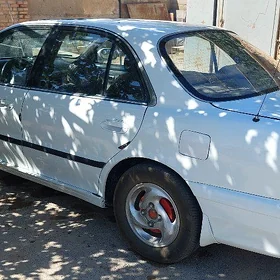 Hyundai Sonata 1993