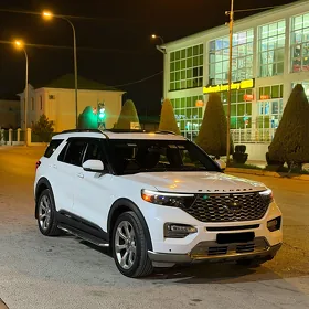Ford Explorer 2022