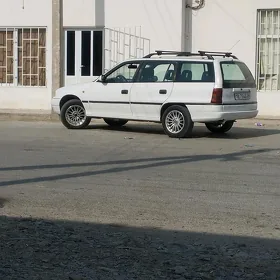 Opel Astra 1996