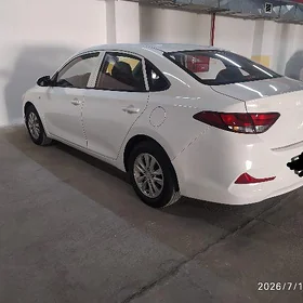Hyundai Elantra 2021