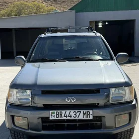 Infiniti QX4 2000