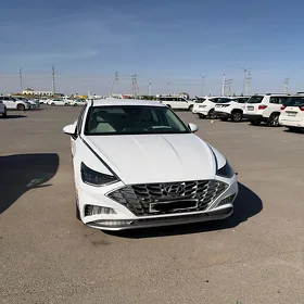 Hyundai Sonata 2022