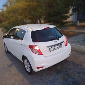 Toyota Yaris 2013