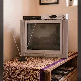 telewizor