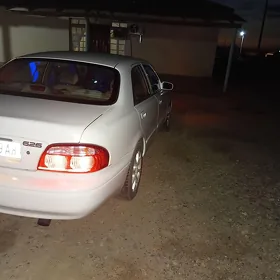 Mazda 626 2000