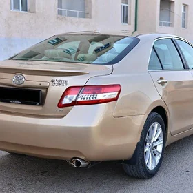 Toyota Camry 2010