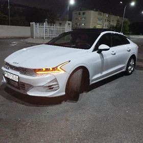 Kia K5 2021