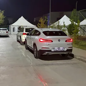 BMW X4 2021