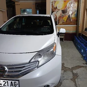 Nissan Versa Note 2014