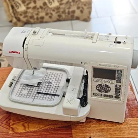 JANOME 200E