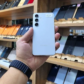 SAMSUNG S24 8/256