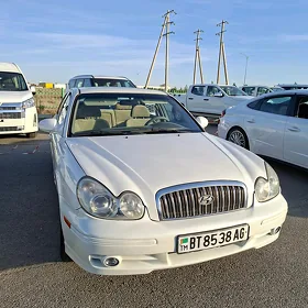 Hyundai Sonata 2004