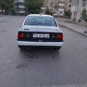 Opel Vectra 1990