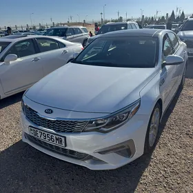 Kia Optima 2020