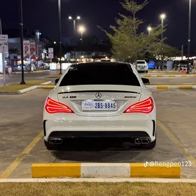Mercedes-Benz CLA 2015