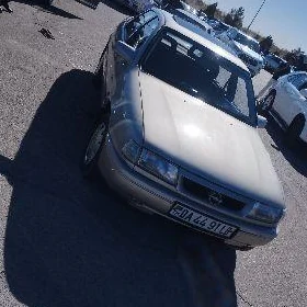 Opel Vectra 1992