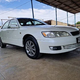 Lexus ES 300 1999