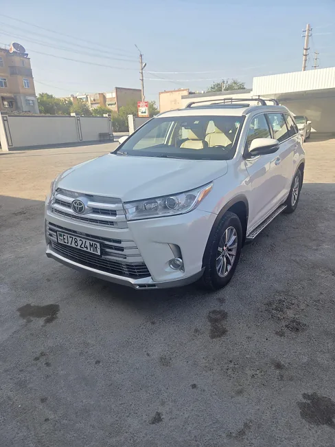 Toyota Highlander 2017 - 1