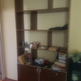 kitap ùçin şkaf