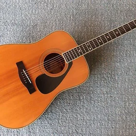 Gitara ŶAMAHA