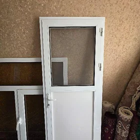Дверь