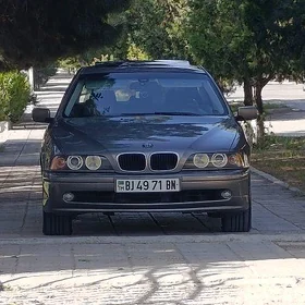 BMW E39 2003