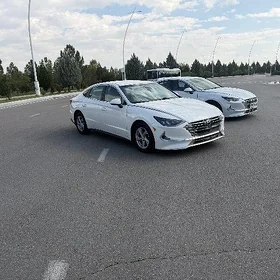 Hyundai Sonata 2021