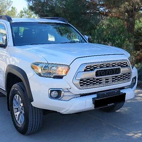 Toyota Tacoma 2017