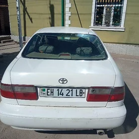 Toyota Corona 1995