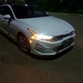 Kia K5 2021