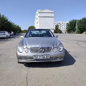 Mercedes-Benz E280 2005