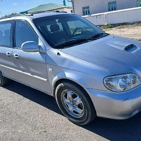 Kia Carnival 2003