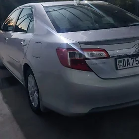 Toyota Camry 2012