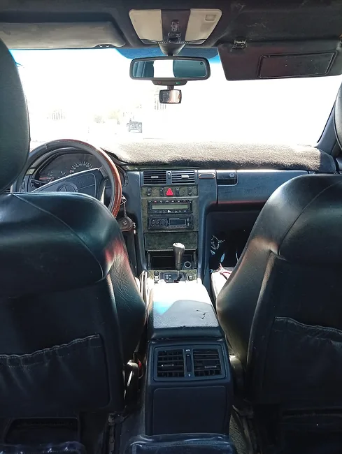 Mercedes-Benz 230E 1997 - 1