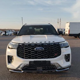Ford Explorer 2025