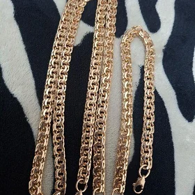 kamplekt gyzyl kopya 50