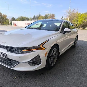 Kia K5 2021