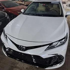 Toyota Camry 2023