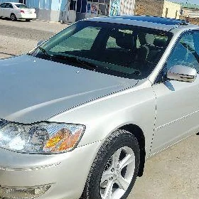 Toyota Avalon 2003