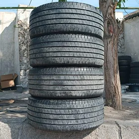 BRİDGESTONE 235 45 18