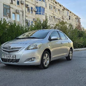 Toyota Yaris 2006