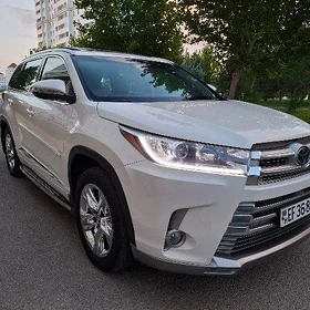 Toyota Highlander 2016
