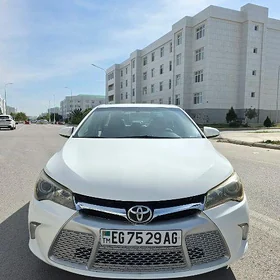 Toyota Camry 2017
