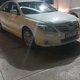 Toyota Camry 2010