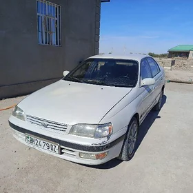 Toyota Corona 1995