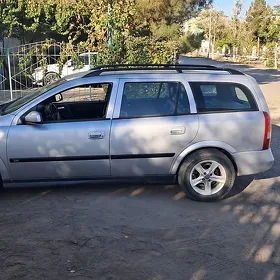 Opel Astra 2004