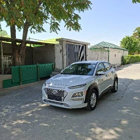 Hyundai Kona 2021