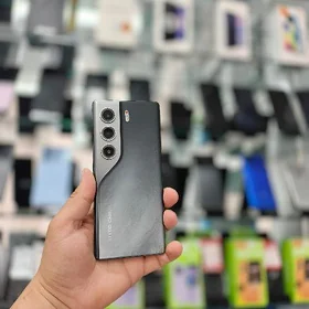 Tecno camon 40pro