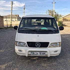 Mercedes-Benz Sprinter 2002