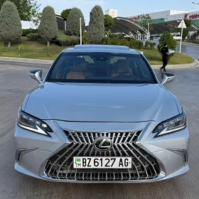 Lexus ES 350 2019